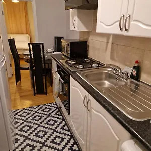 Apartment A Beautiful Place, London